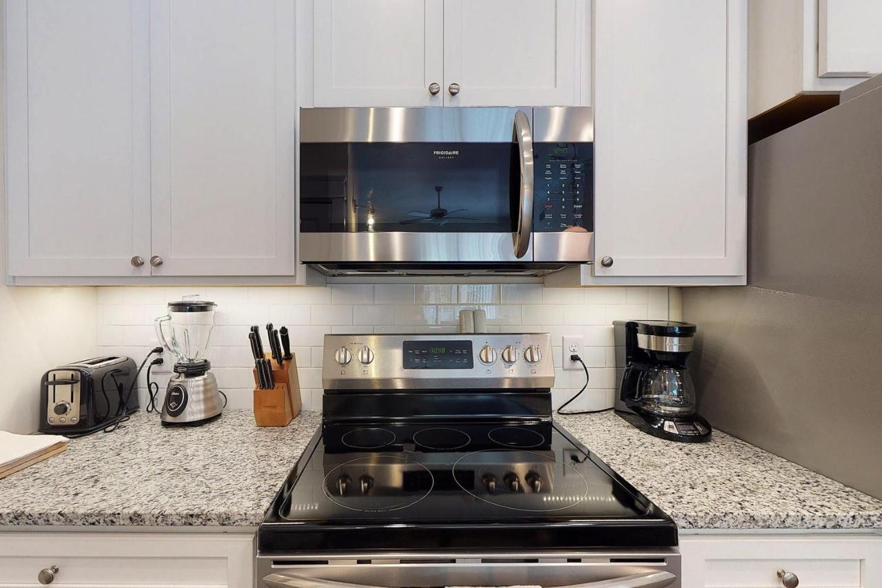 400 Ocean Suites By Lighthouse Vacations St. Simons Island Rom bilde